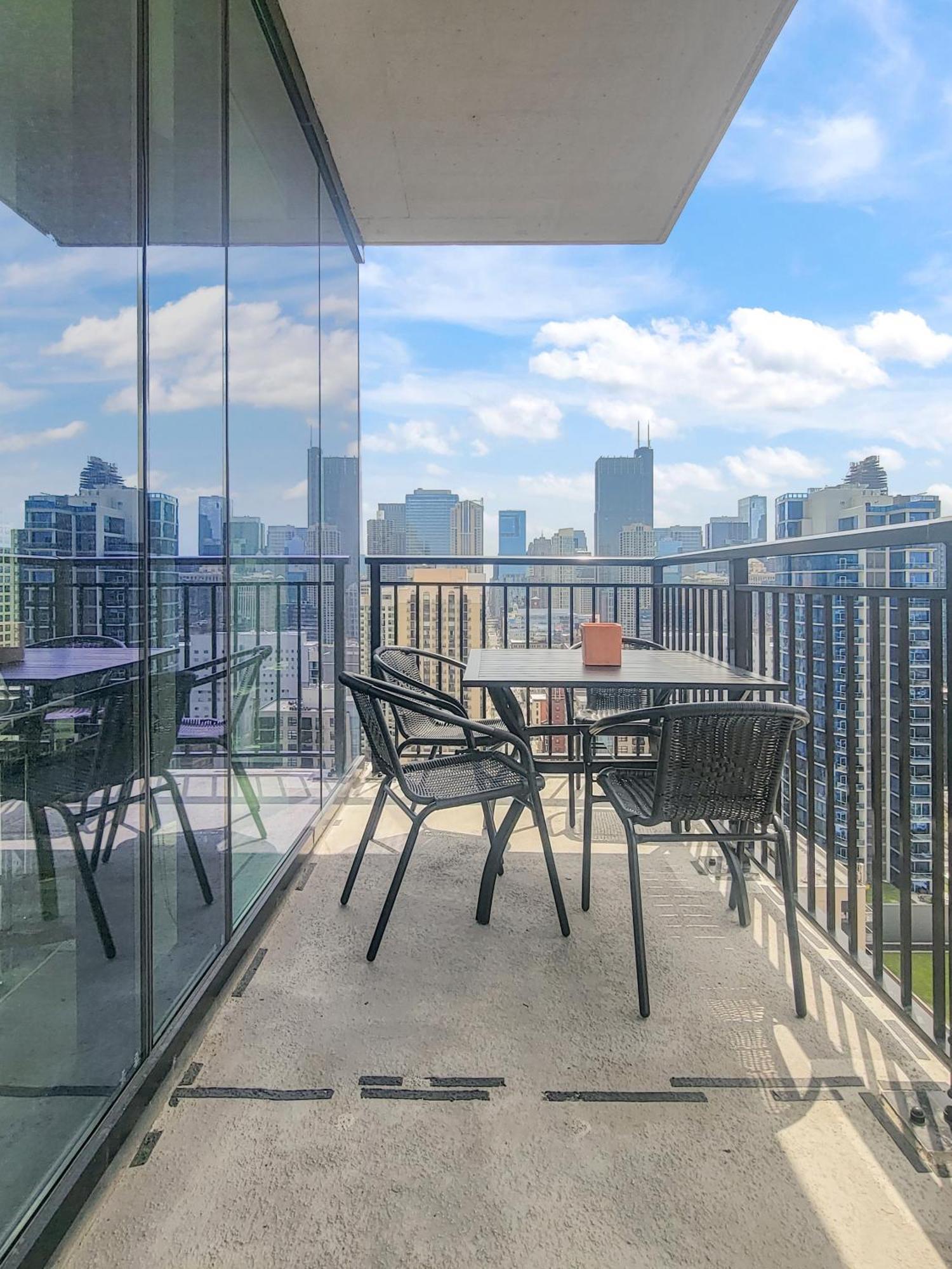 Aurelien Spacious Apartments In The Heart Of Gold Coast Chicago Esterno foto